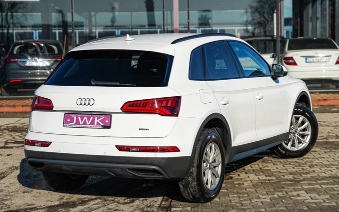 Audi Q5 cena 159900 przebieg: 80000, rok produkcji 2020 z Korsze małe 667